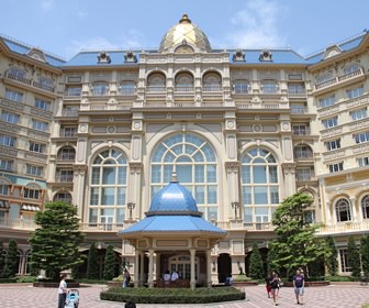 High-class hotel around Maihama / Urayasu (Disneyland) Tokyo Disneyland Hotel