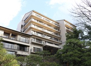 アクセス