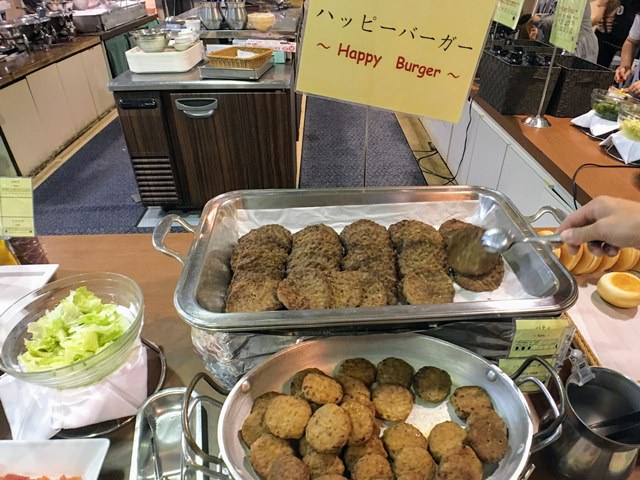 ザ・ビーチタワー沖縄の朝食付きプラン