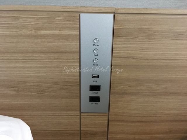 びわ湖大津プリンスホテルの客室設備（照明スイッチ）