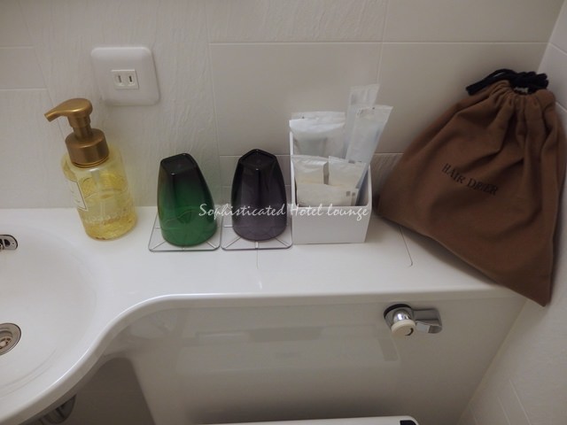 HOTEL meet Me 神戸元町のバスルームとトイレ
