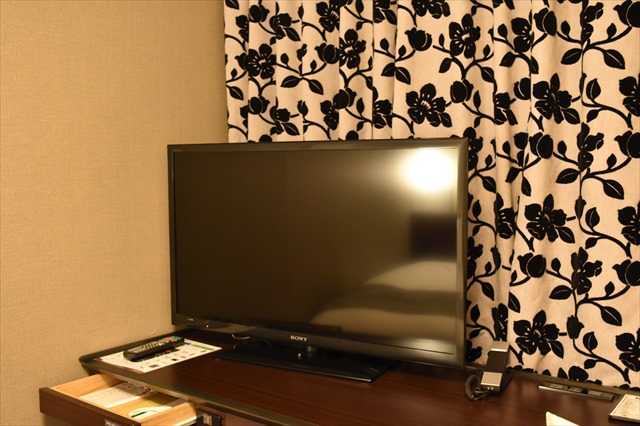 リッチモンドホテル高知のお部屋の中のアイテムと貸出品一覧