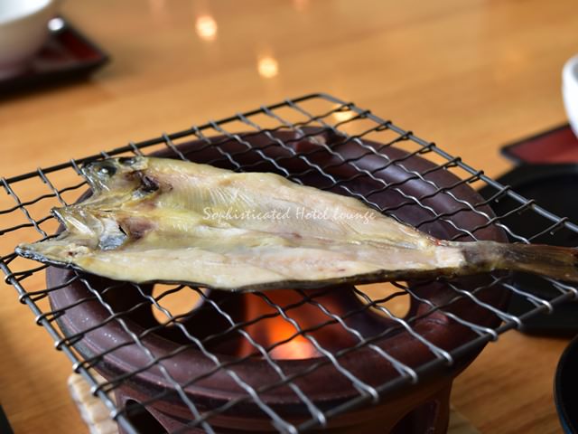 ホテル星羅四万十の朝食　アメゴの干物