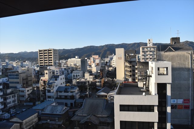 ウェルカムホテル高知の窓から見える景色は？