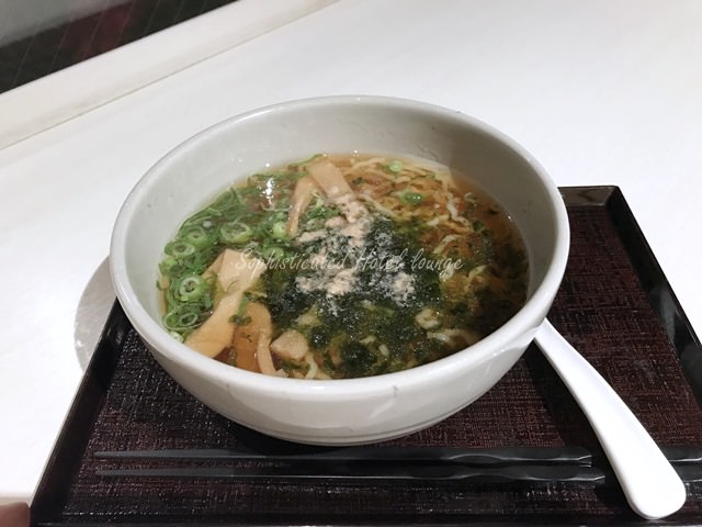 「夜鳴きそば」ラーメンの無料サービス