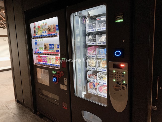 ドリンクや軽食の自動販売