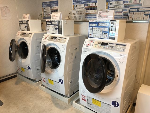 ダイワロイネットホテル岡山駅前のコインランドリー
