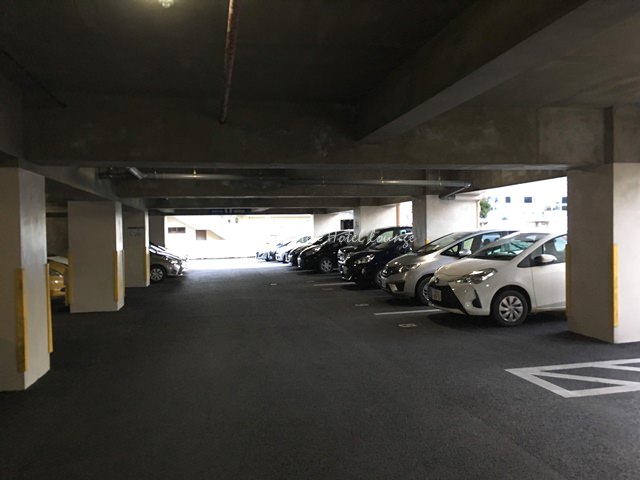 ホテルピースアイランド宮古島市役所通りのアクセスと駐車場