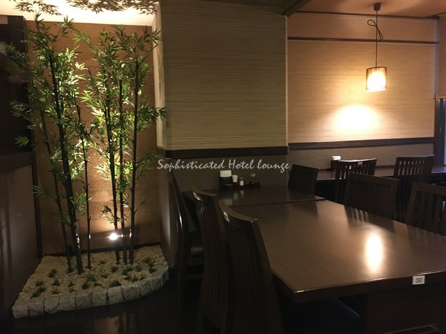 朝食会場