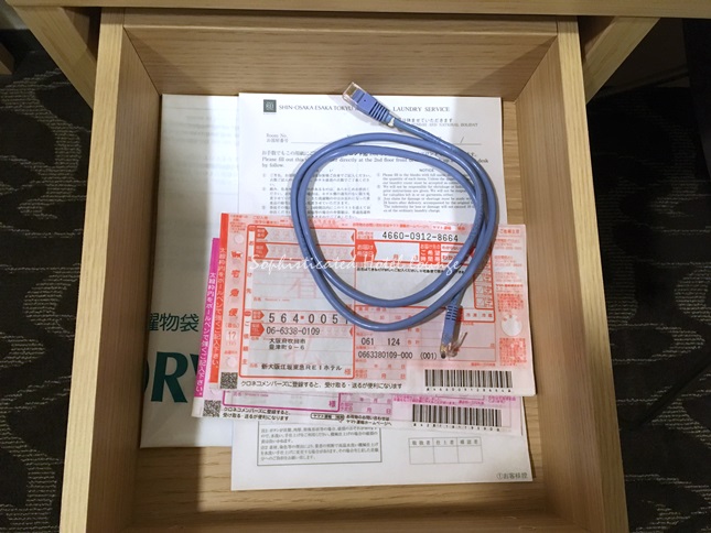 有線LAN用のケーブル
