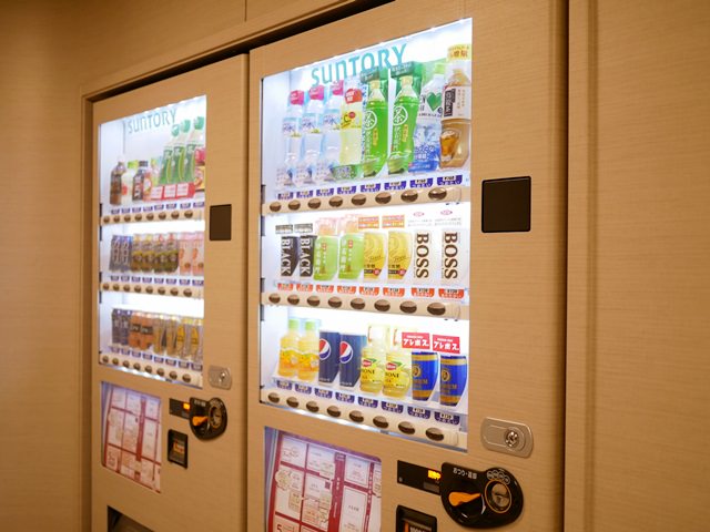 ハートンホテル心斎橋の館内施設（自動販売機）