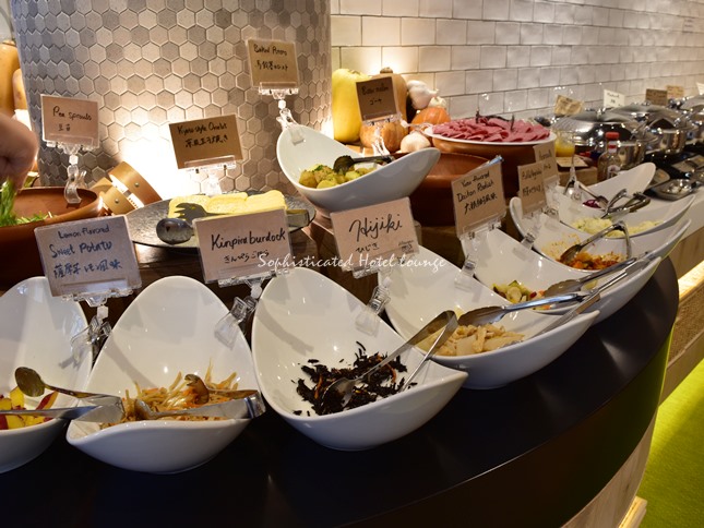 朝食ブッフェ