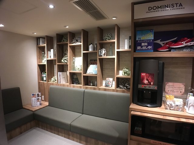グローバルキャビン東京水道橋のフロントロビー