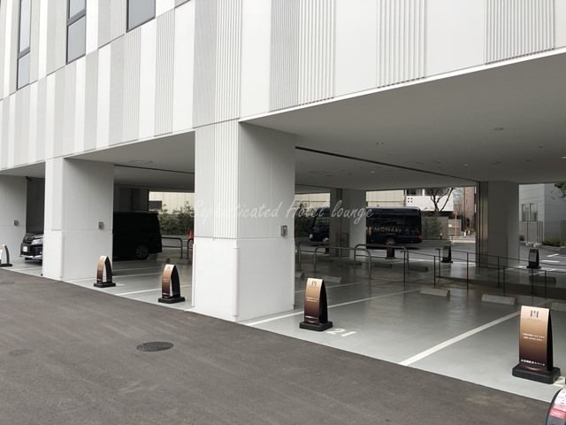 ホテルマンデー豊洲の駐車場