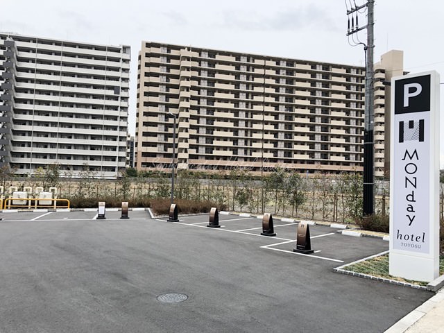 ホテルマンデー豊洲の駐車場