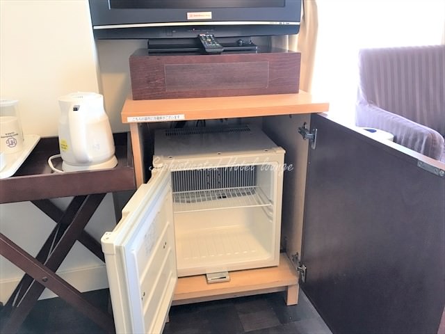 ホテルモントレ銀座の客室備品（冷蔵庫・ミニバー）