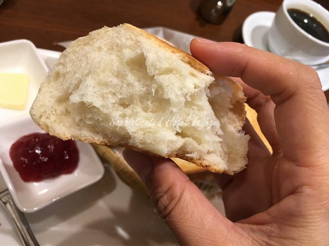 ナインアワーズ赤坂の朝食（パン・ベーカリー）
