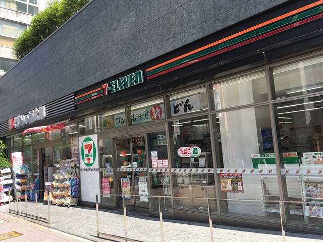 コンビニエンスストア