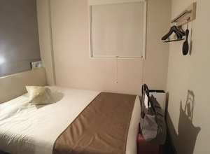 アクセス