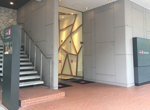 アクセス