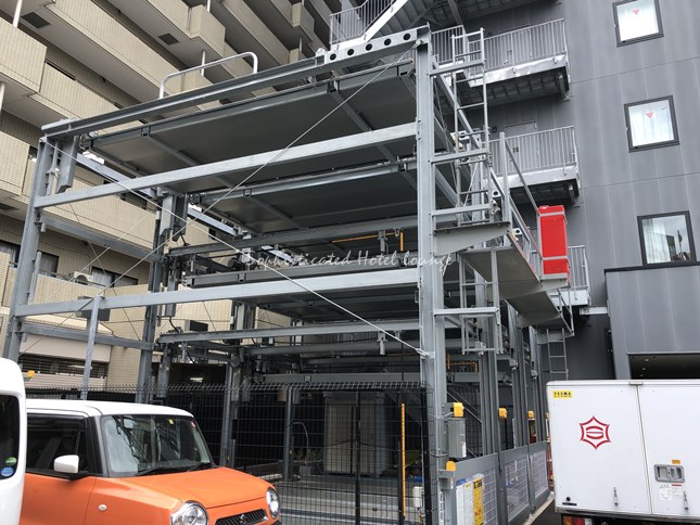 ホテル専用立体駐車場